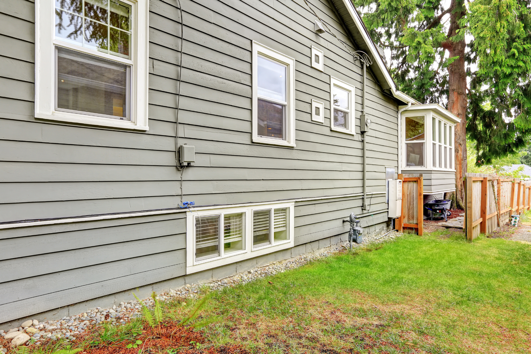 8 Fall Home Maintenance Projects to Prepare for Winter (5)