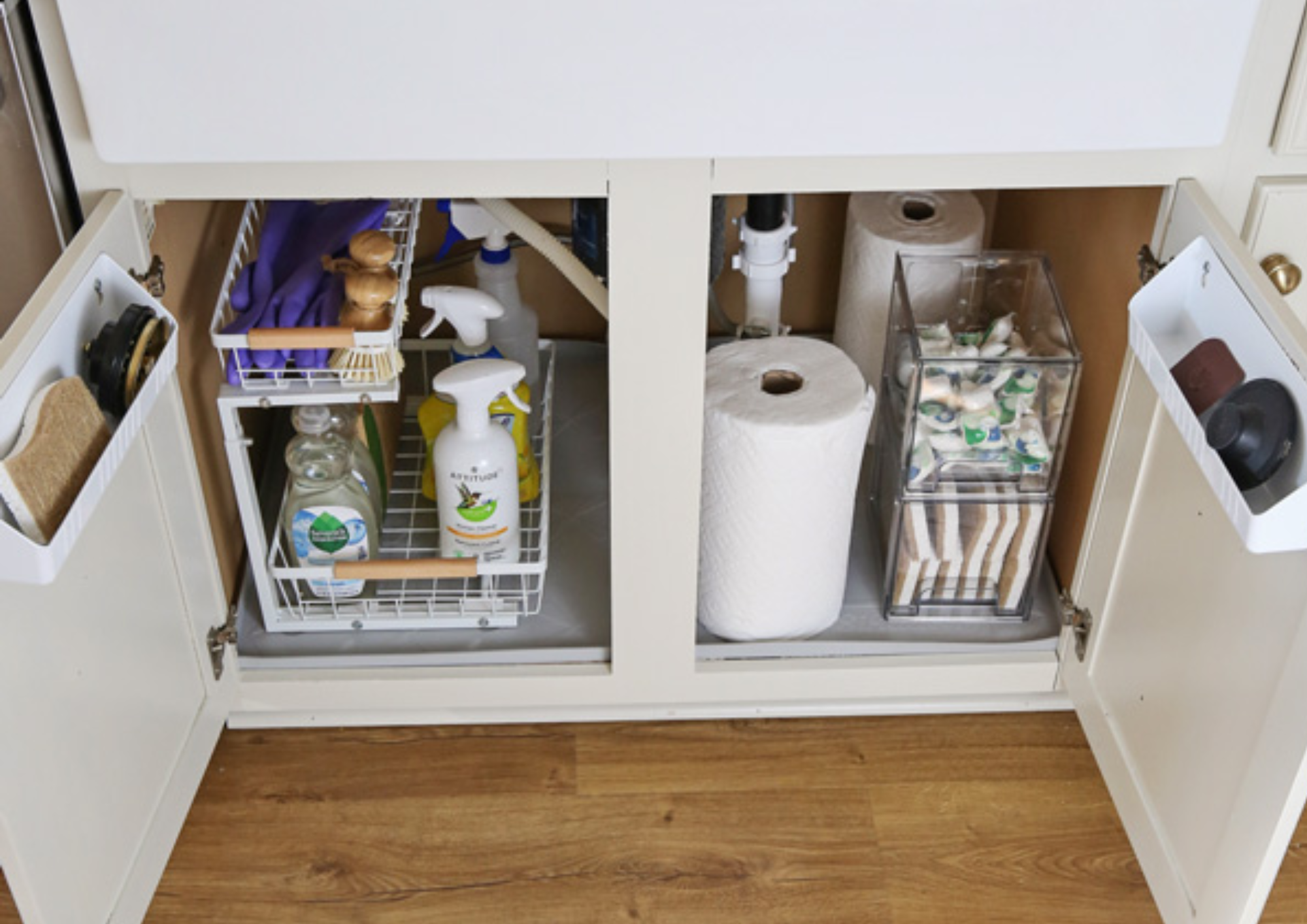 How to Avoid Freezing Pipes in Your Home This Winter (1)