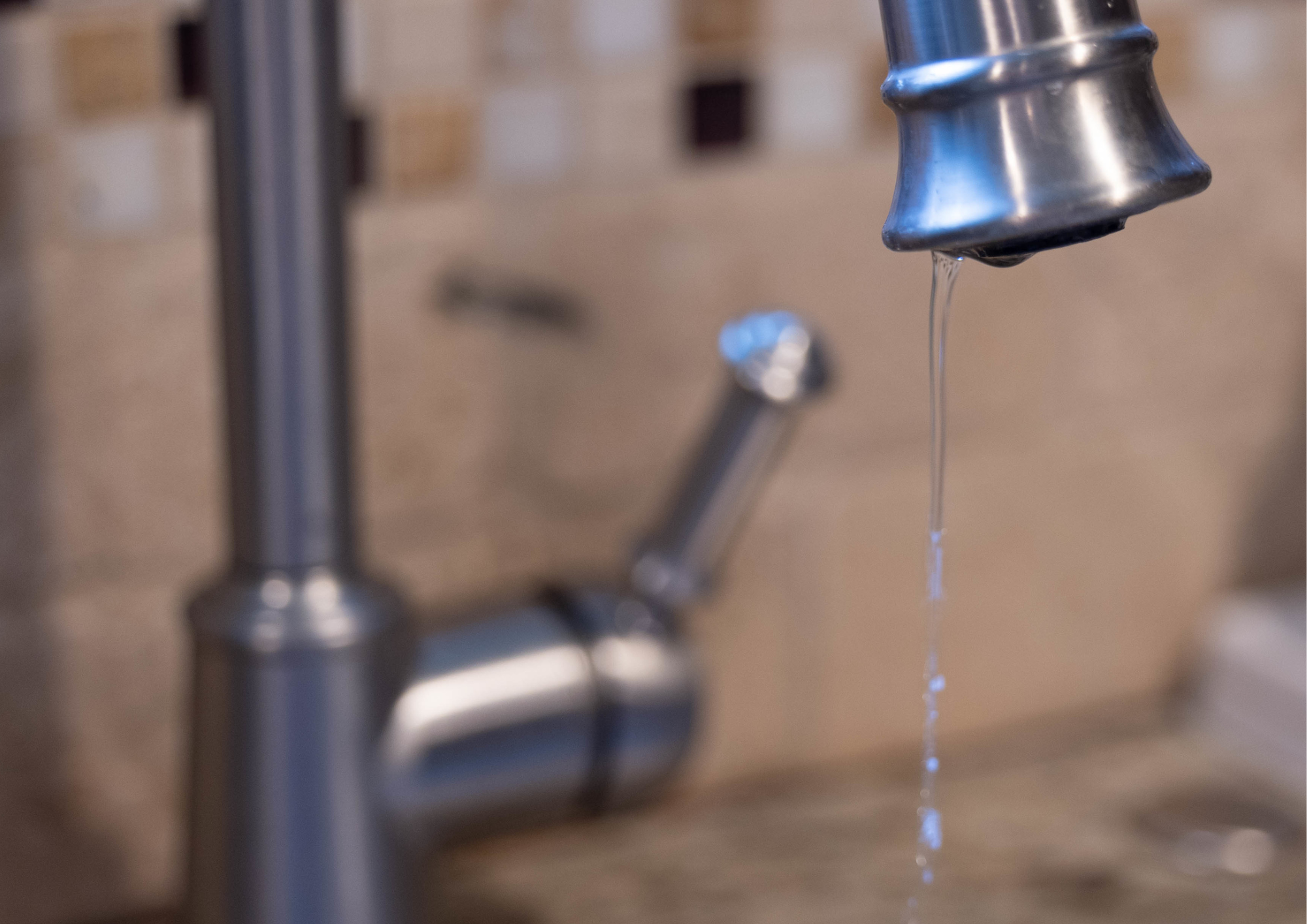 How to Avoid Freezing Pipes in Your Home This Winter (2)