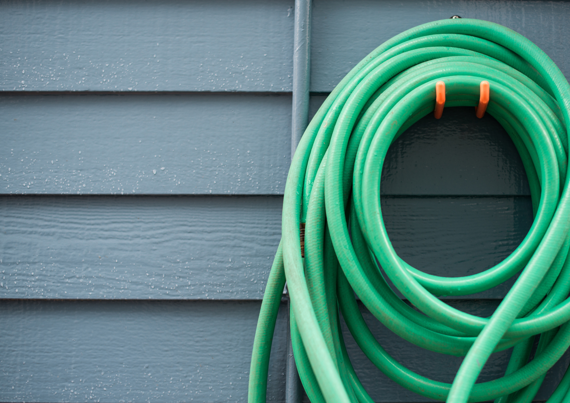 How to Avoid Freezing Pipes in Your Home This Winter (3)