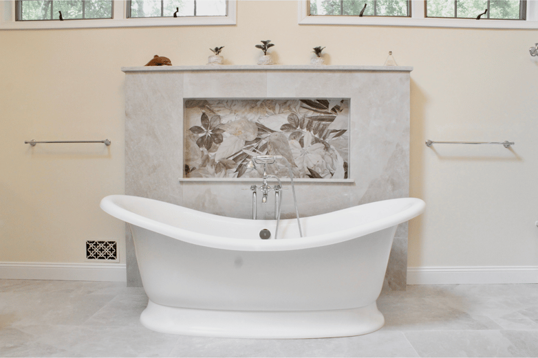 Large Soaking Tub