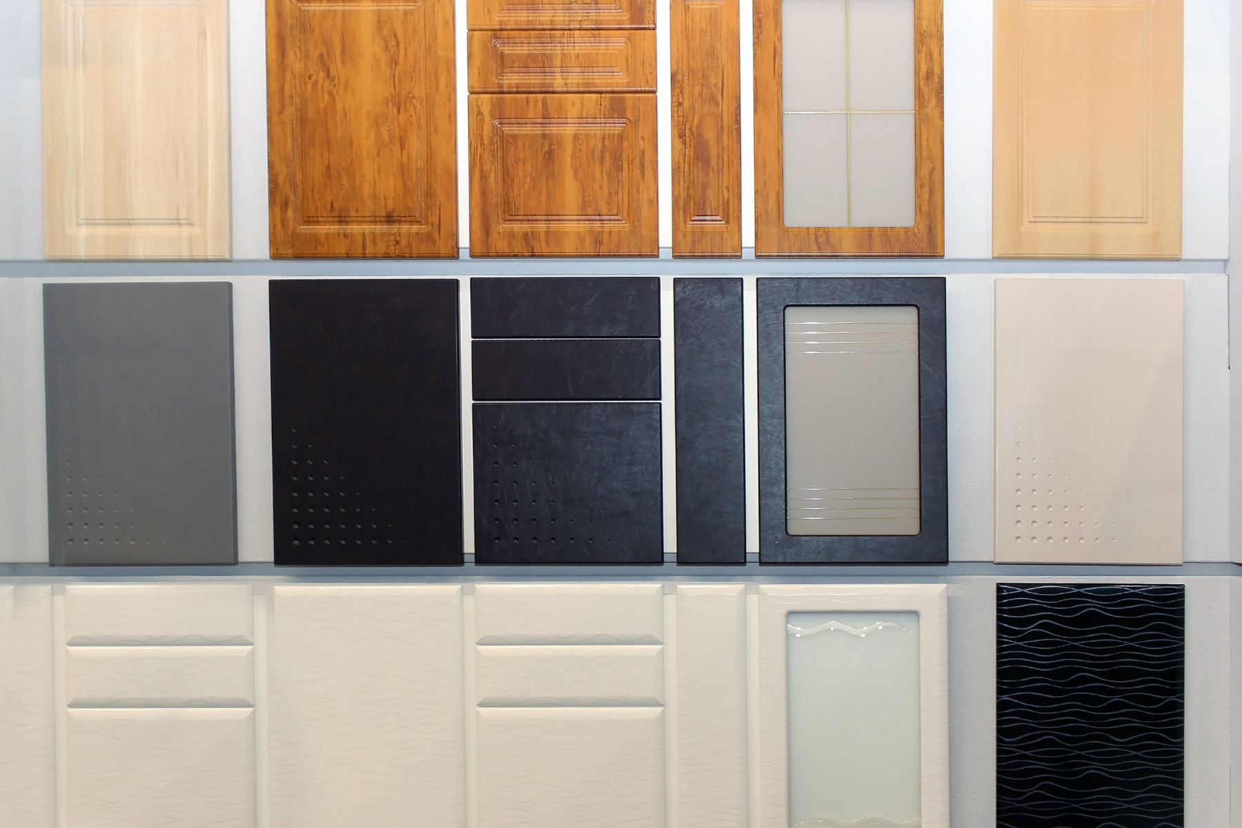 Kitchen Cabinet Types Explained_ Stock, Semi-Custom, and Custom Cabinets (2)